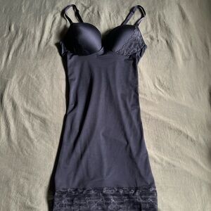 Red hiot SPANX Elegant Black Chemise with Lace Trim